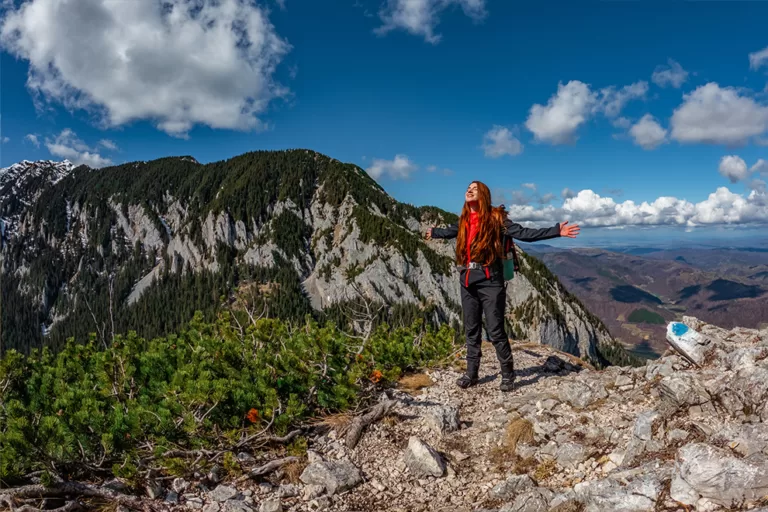 traseu piatra mică fântana lui botorog